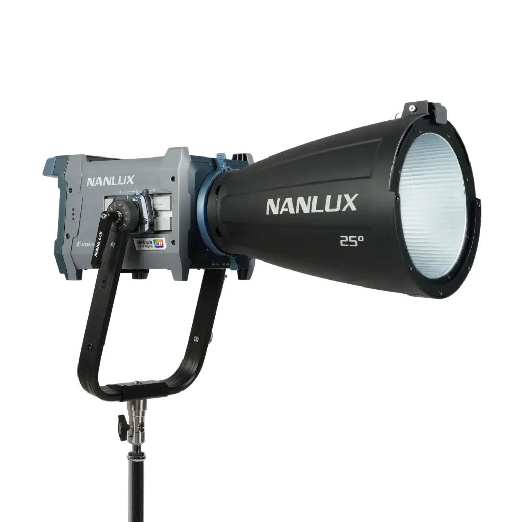 [Evoke-600C-KIT] Nanlux - Evoke 600C LED Full-color Spot Light with trolley case